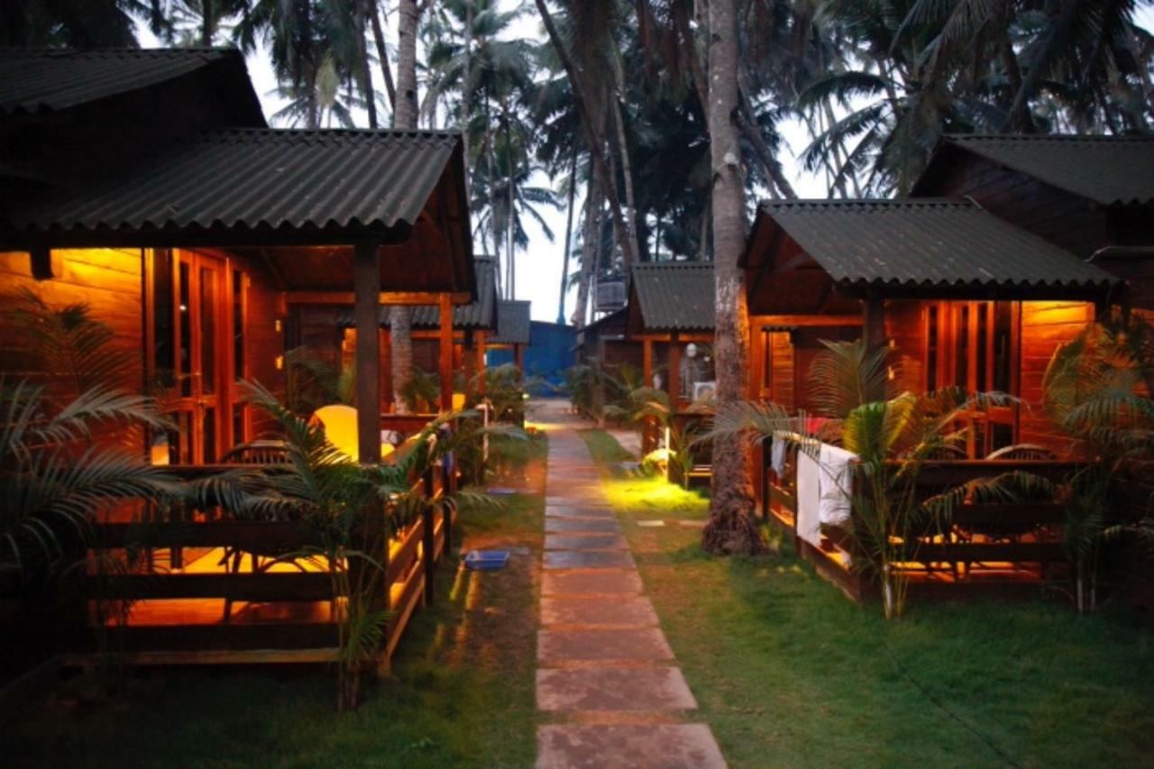 Royal Wood Beach Resort Palolem Exterior photo